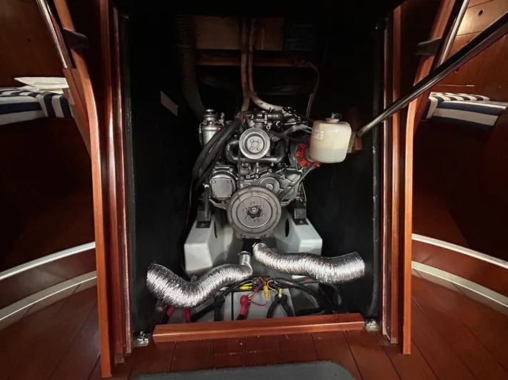 Veronese Yacht Photos Pics 