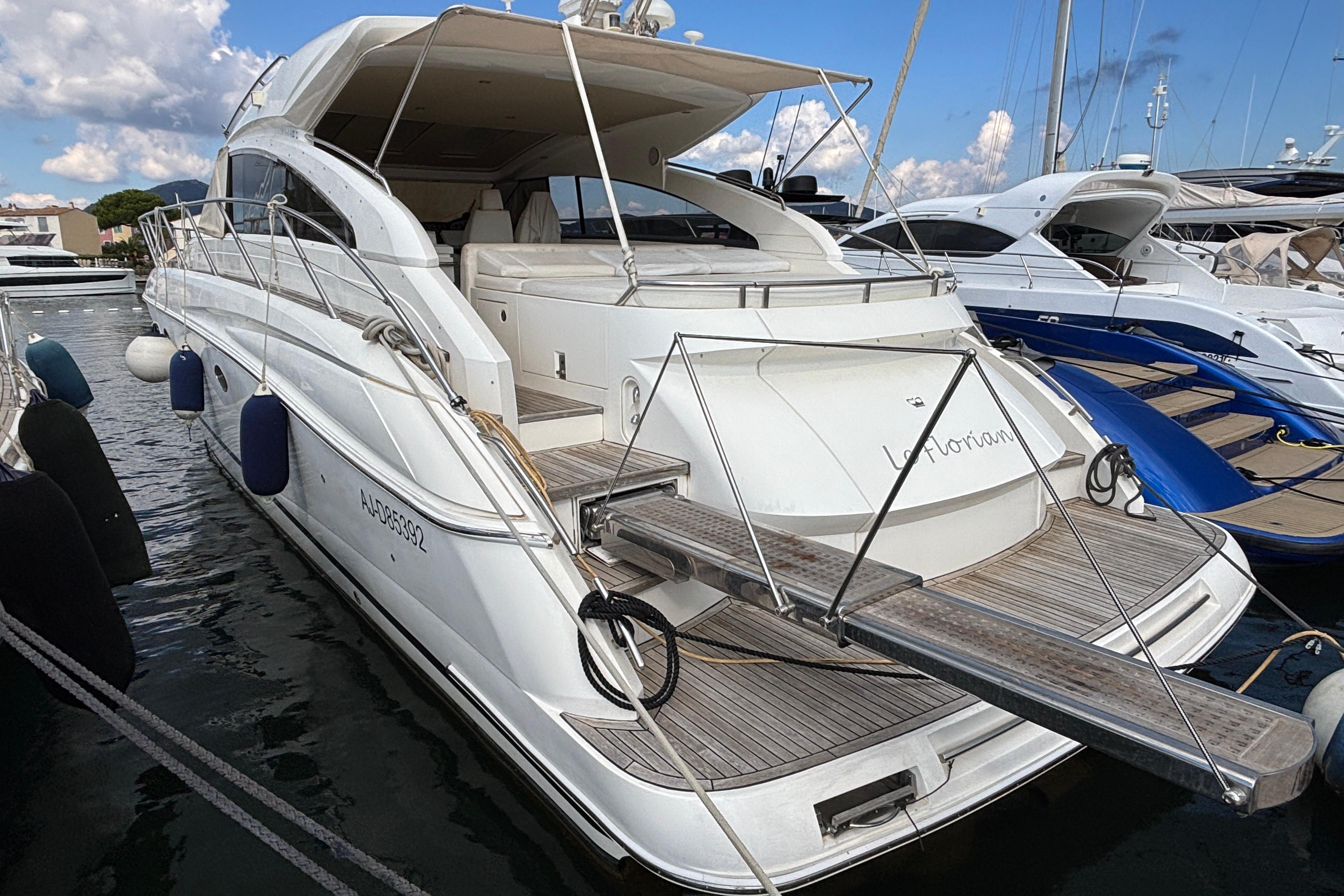 2008 Princess V53
