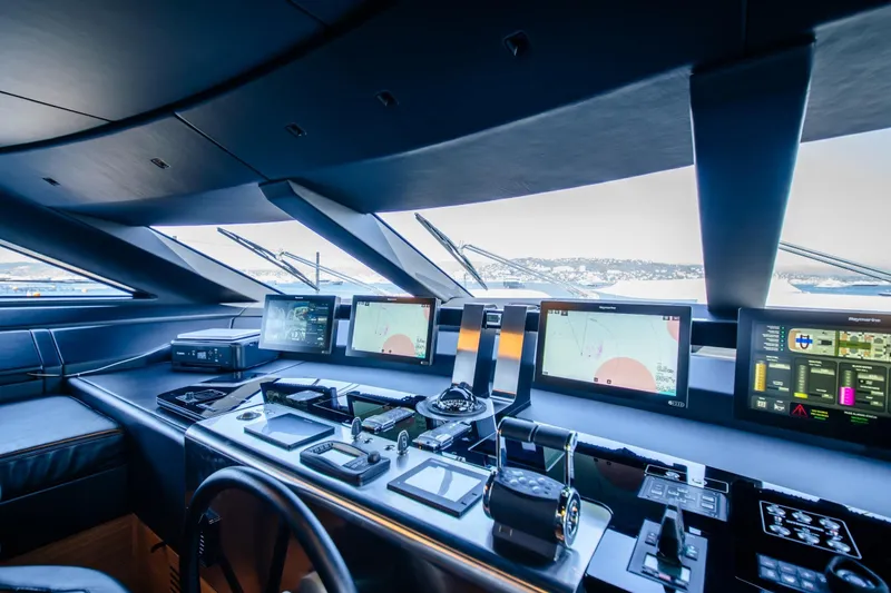 Le Gypsy Yacht Photos Pics Modern helm of 2018 Sanlorenzo 102A yacht with advanced navigation systems.