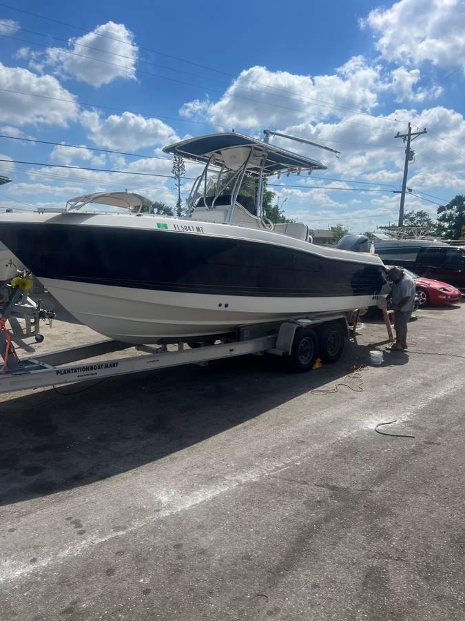 2005 Hydra-Sports 2400 CC Vector Center Console for sale - YachtWorld