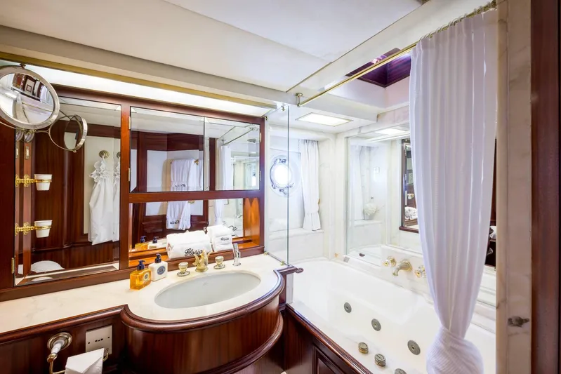 Sss Gloria Yacht Photos Pics Owner bathroom
