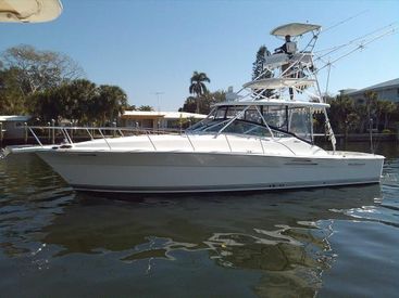 2004 40' Riviera-4000 Offshore Express Tierra Verde, FL, US