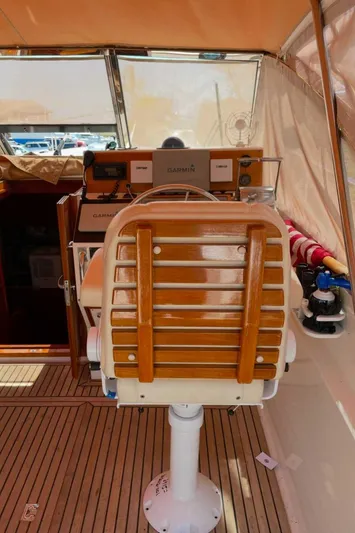 Lucy Yacht Photos Pics 