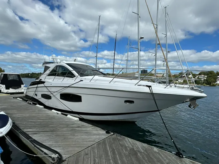 Park Place Yacht Photos Pics 