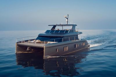 Yacht