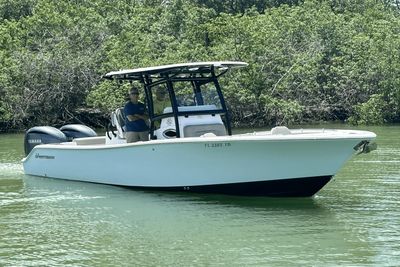 Sportsman Open 282 Center Console