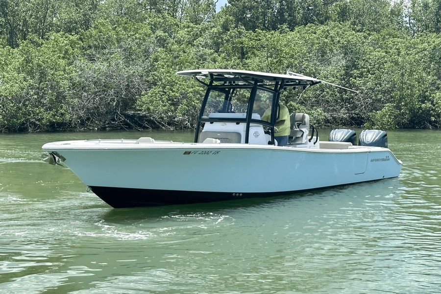 2021 Sportsman Open 282 Center Console