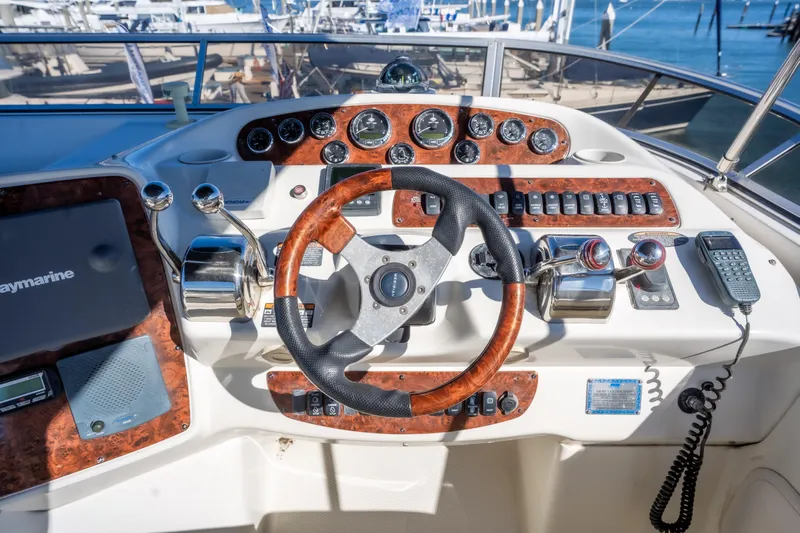 Nalani Yacht Photos Pics Upper Helm