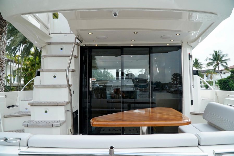 2018 Sea Ray L550 Fly