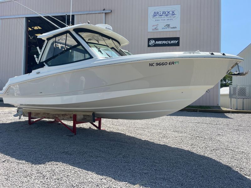 2021 Boston Whaler 280 Vantage