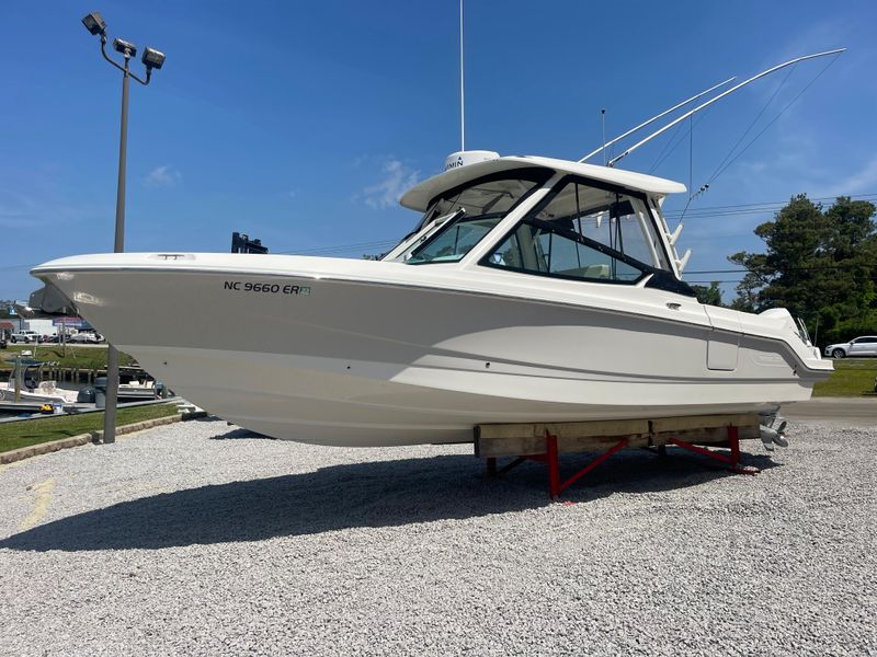 2021 Boston Whaler 280 Vantage