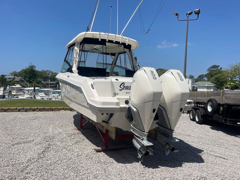 2021 Boston Whaler 280 Vantage