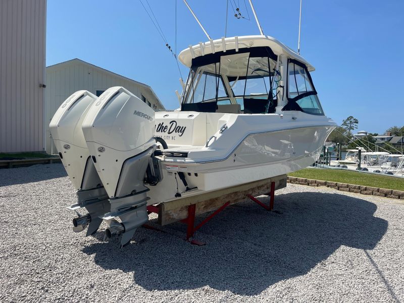 2021 Boston Whaler 280 Vantage