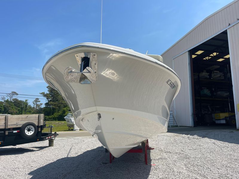 2021 Boston Whaler 280 Vantage