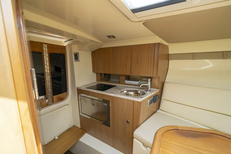  Yacht Photos Pics 2020 Chris-craft Corsair 34 - Image 55