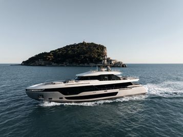 Azimut Grande 36M