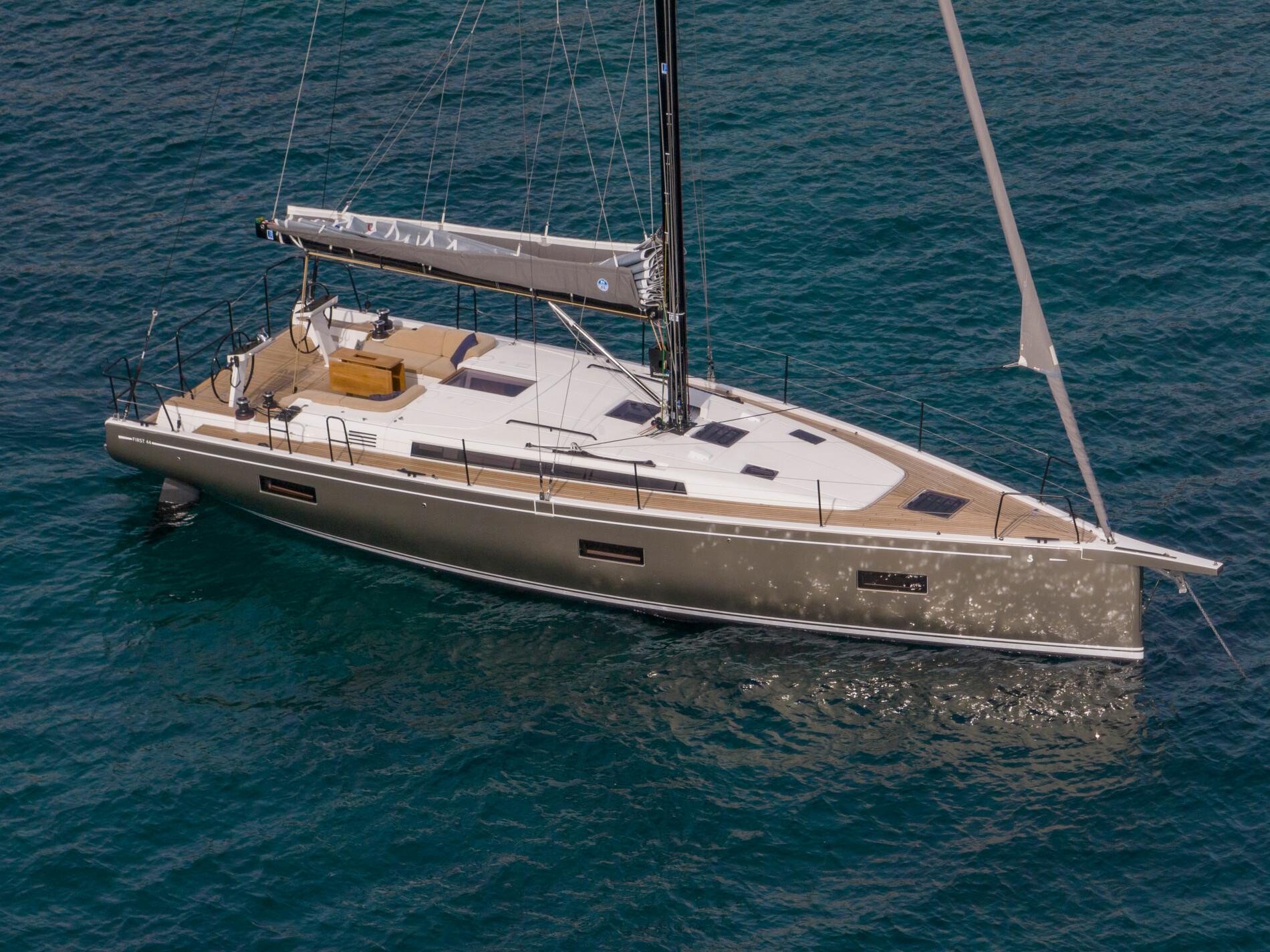 2023 Beneteau First 44 - On Order