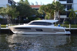 2013 55' Prestige-550 S Fort Lauderdale, FL, US