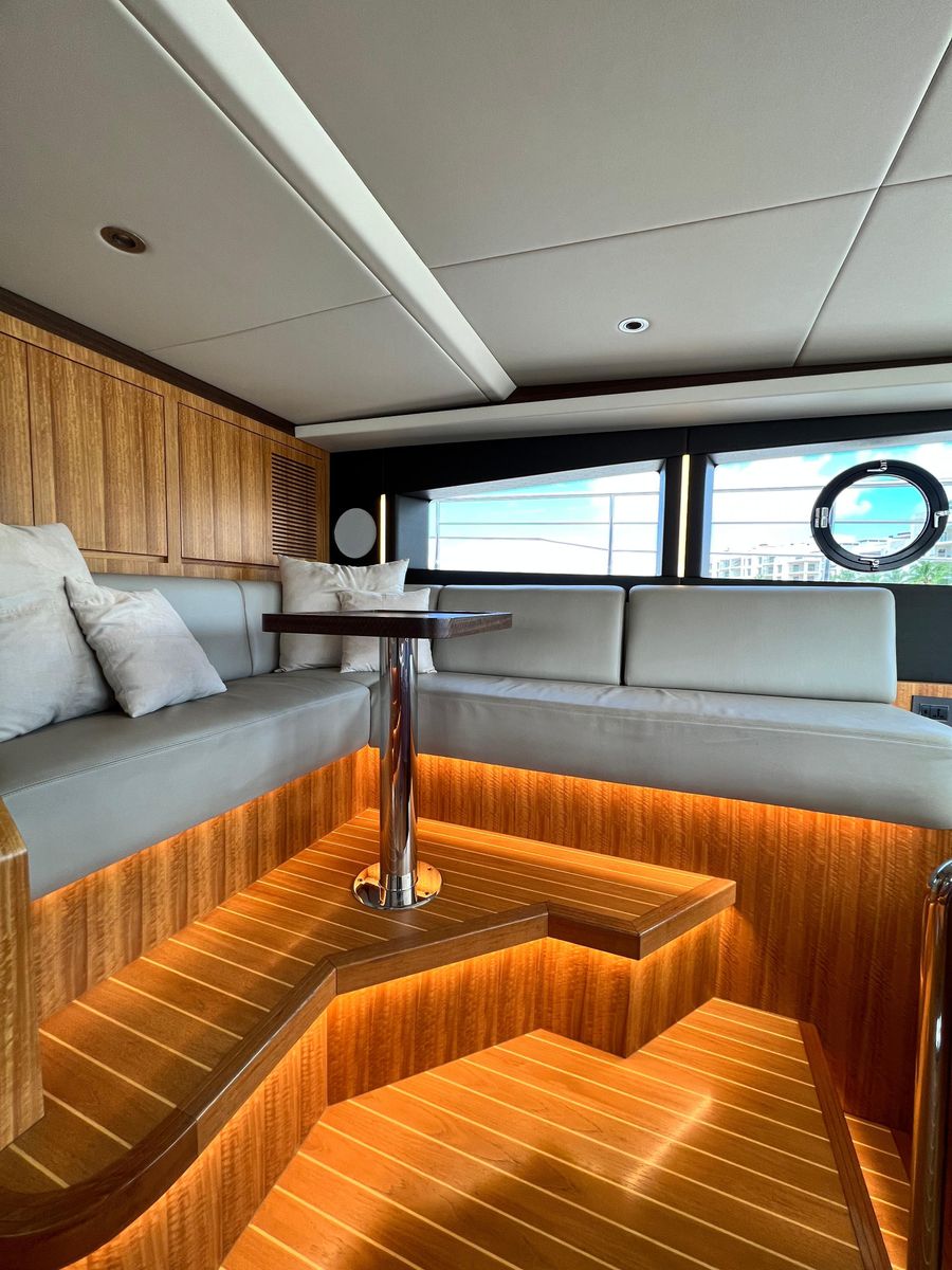 2018 Gulf Craft 104 