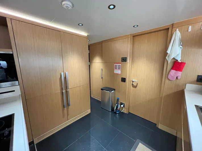 Carobelle Yacht Photos Pics 