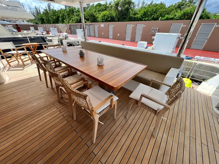 Carobelle Yacht Photos Pics 