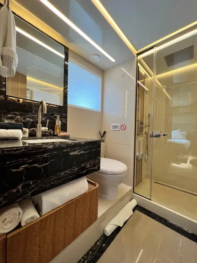 Carobelle Yacht Photos Pics 