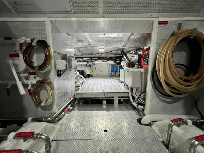 Carobelle Yacht Photos Pics 