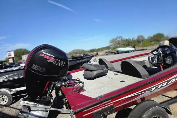2021 Tracker Pro Team 195 TXW Tournament Edition boat with Mercury Pro XS engine.