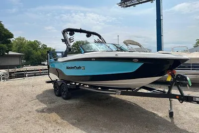 MasterCraft XT23