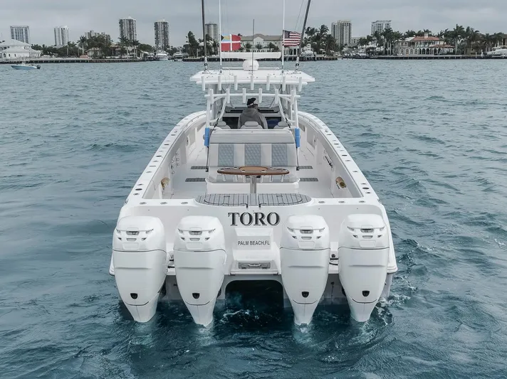 Toro Yacht Photos Pics Turn Key, ready to fish