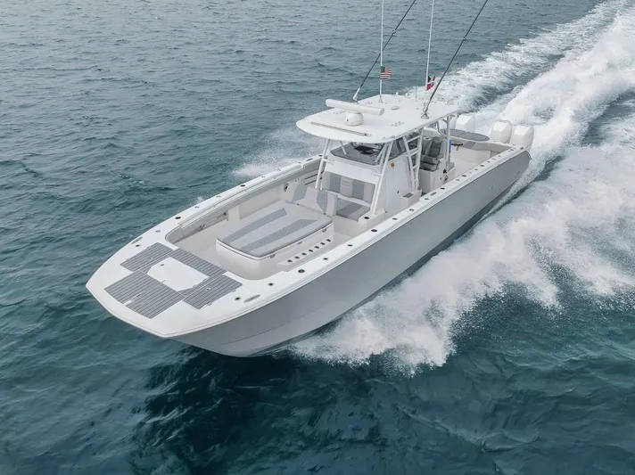 Toro Yacht Photos Pics Running shot 9