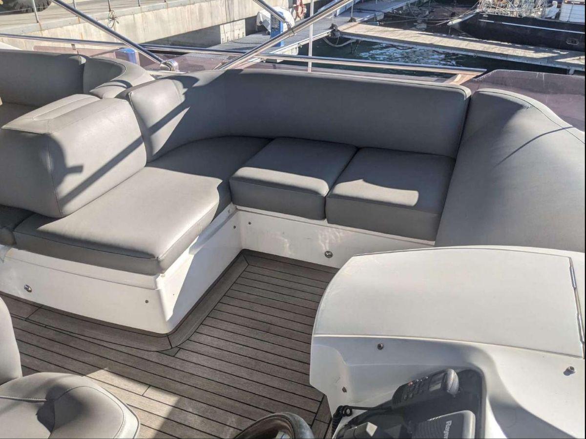 2014 Princess 55 