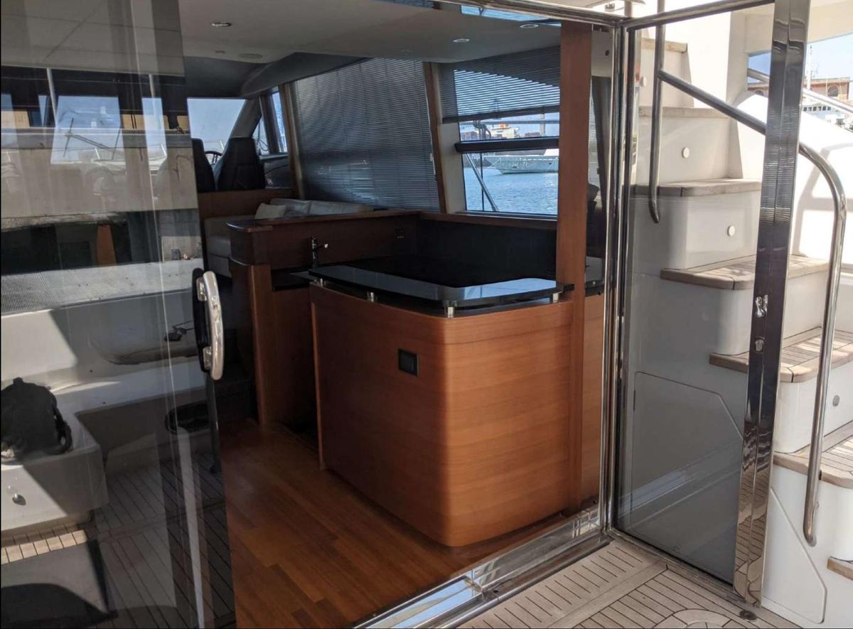 2014 Princess 55 