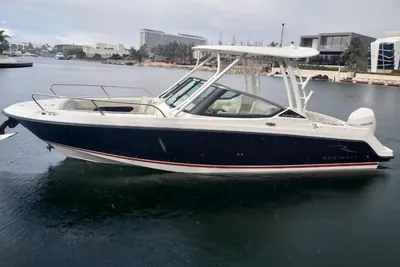 Boston Whaler 240 Vantage