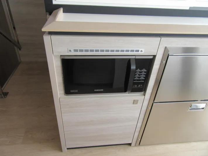 Heby Yacht Photos Pics 