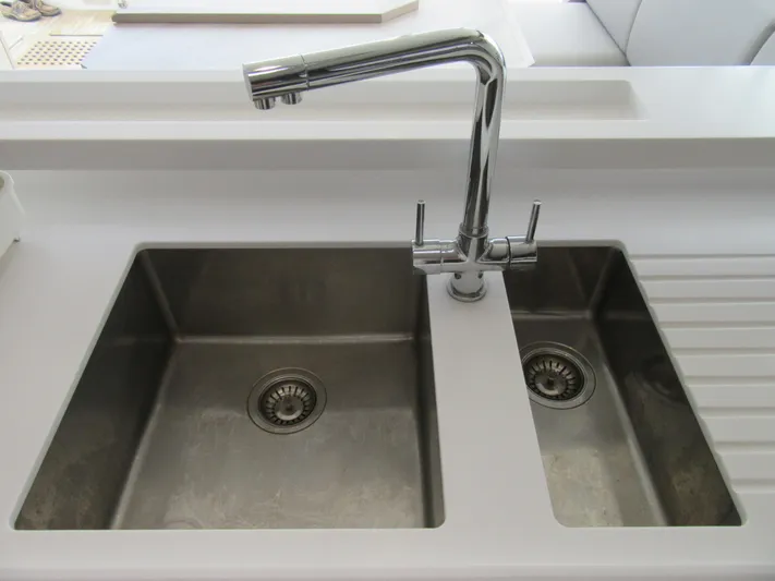 Heby Yacht Photos Pics 