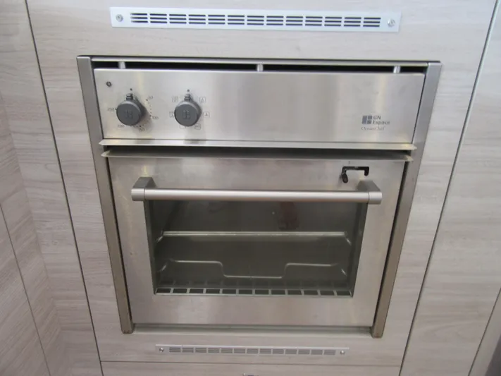 Heby Yacht Photos Pics 