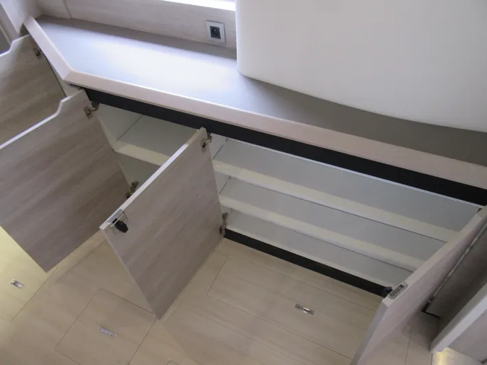 Heby Yacht Photos Pics 