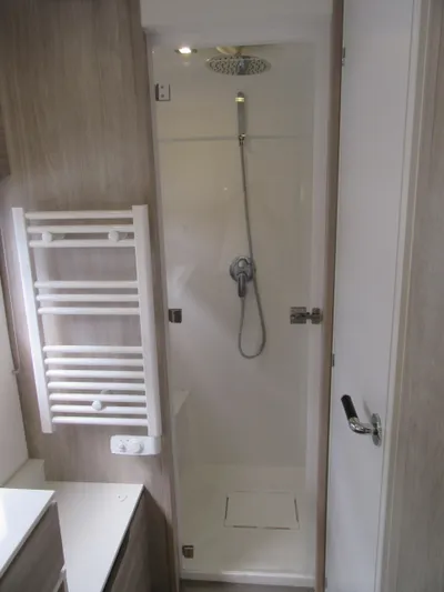 Heby Yacht Photos Pics 