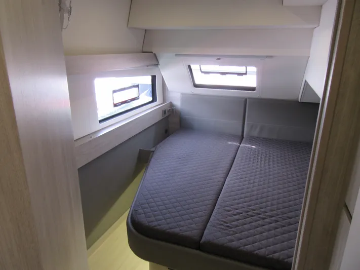 Heby Yacht Photos Pics 