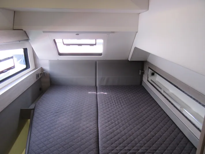 Heby Yacht Photos Pics 