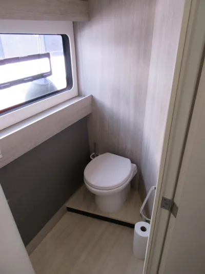 Heby Yacht Photos Pics 