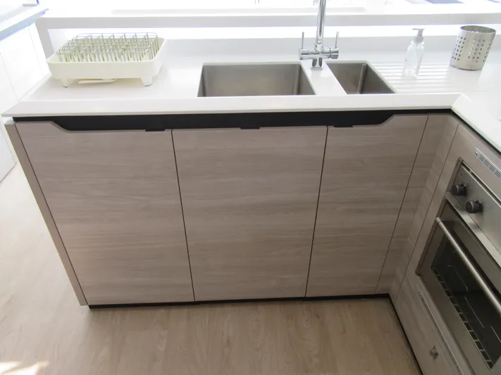 Heby Yacht Photos Pics 