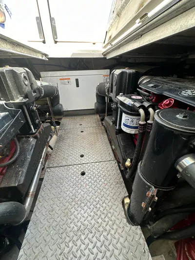 Barbie Hunter Yacht Photos Pics 