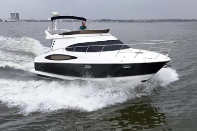 Regal 4080 Sportyacht