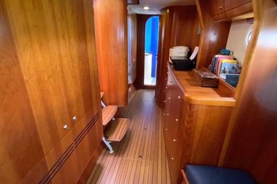 Yacht