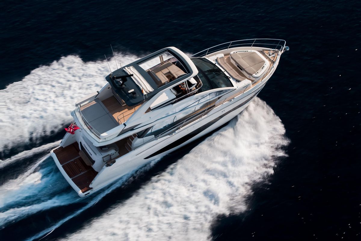 2020 Pearl 61 