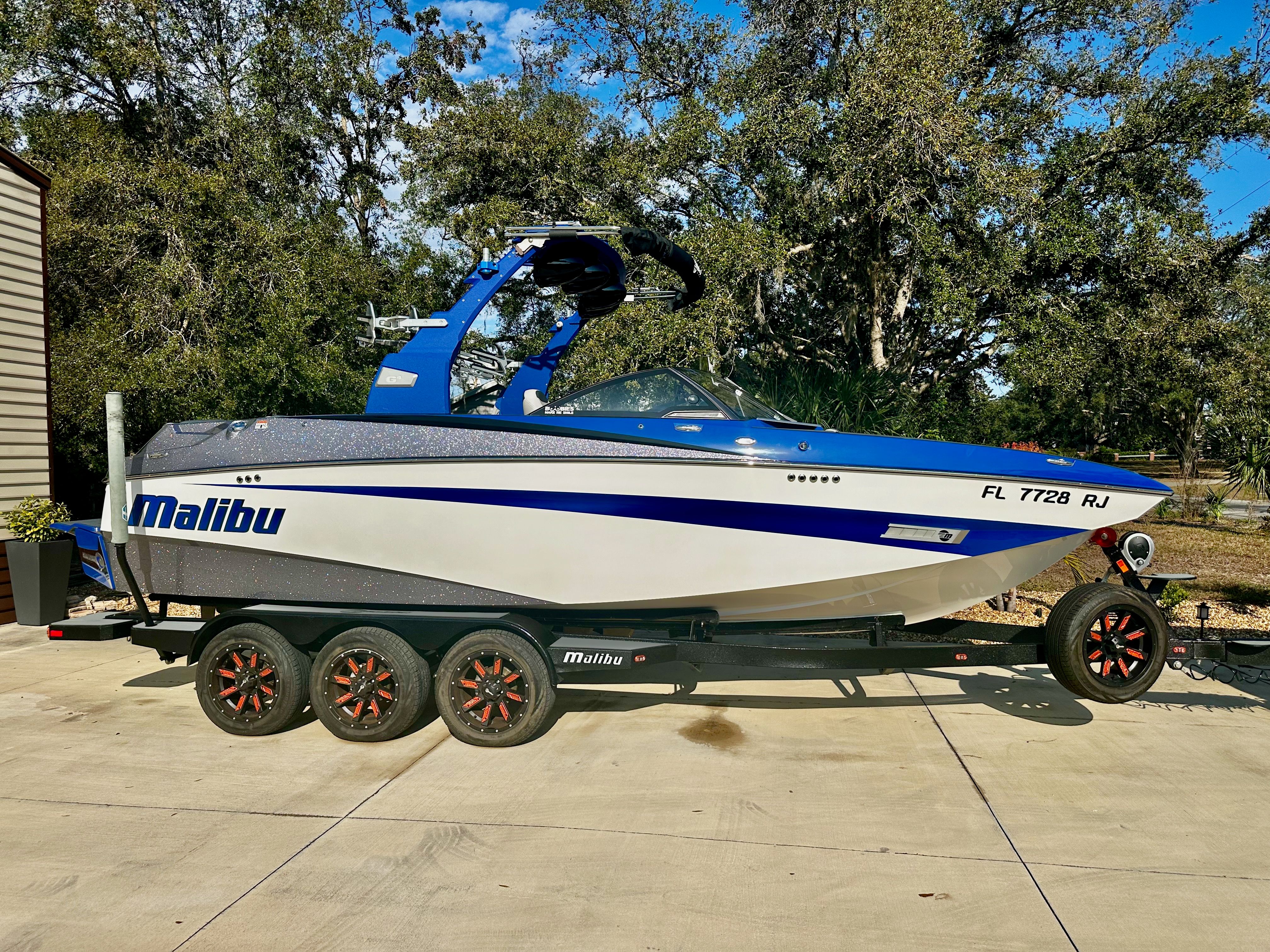 Malibu M235