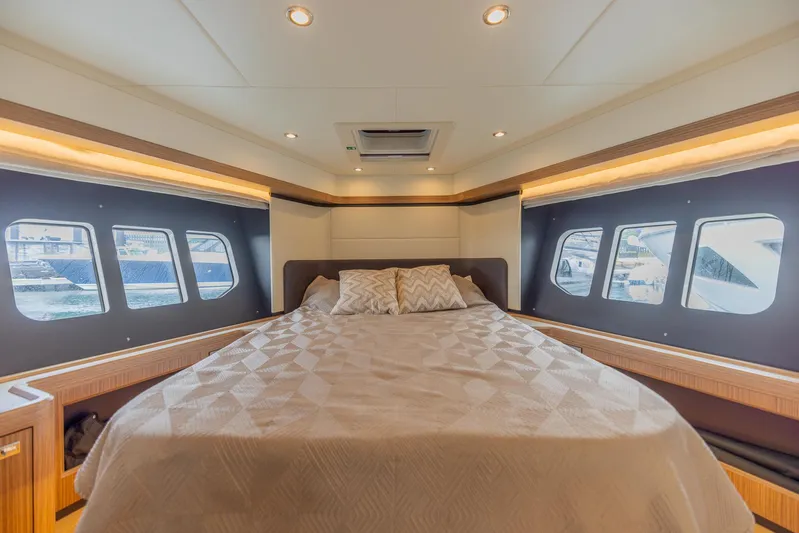 Low Key Yacht Photos Pics 