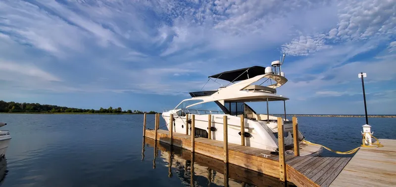 Low Key Yacht Photos Pics 